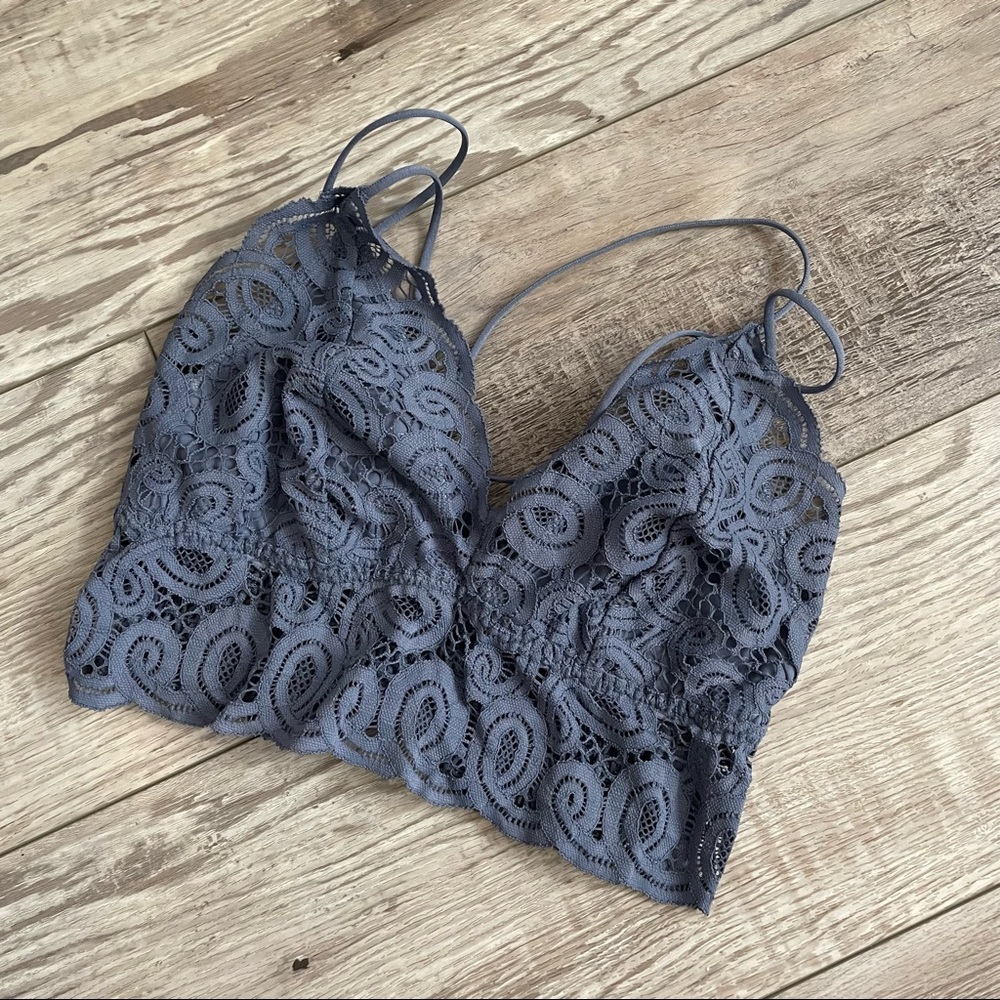 VS Pink Unlined Lace Bralette